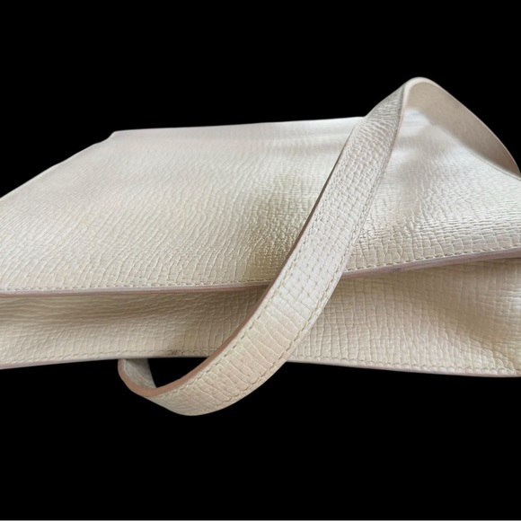 Cream 2-Tone Loewe with long shoulder strap - Picture 7 of 13